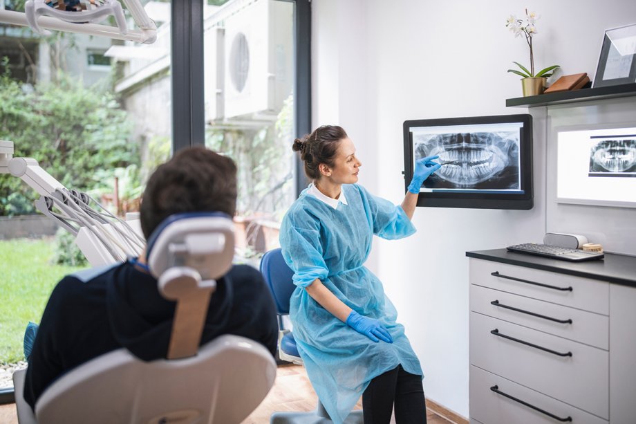 Are Dental Implants Painful? What to Expect During and After the Procedure