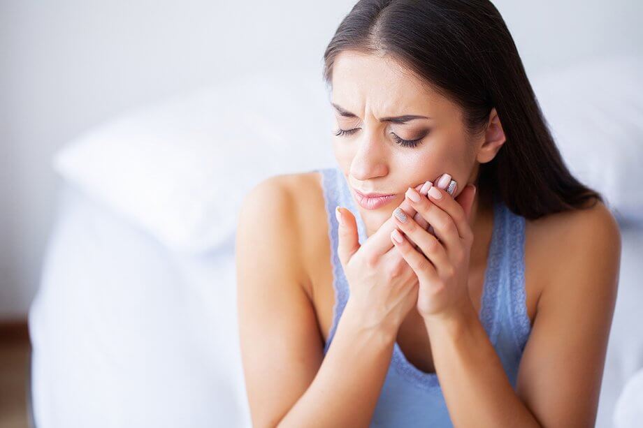 How Much Does Emergency Tooth Pain Treatment Cost Without Insurance?